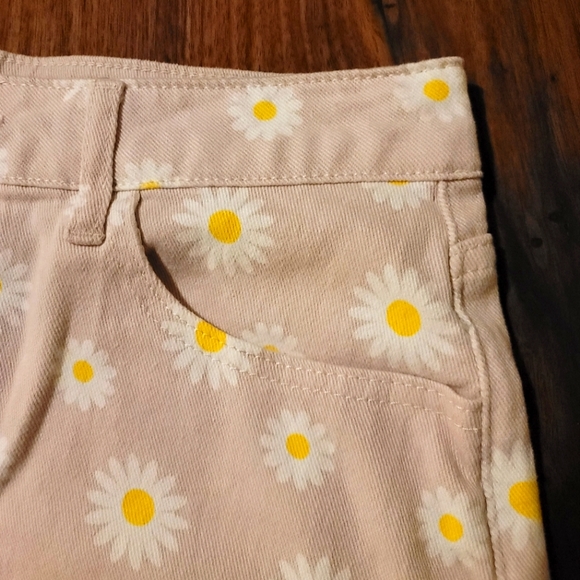 Altar'd State daisy jean shorts (EUC) - Picture 6 of 8